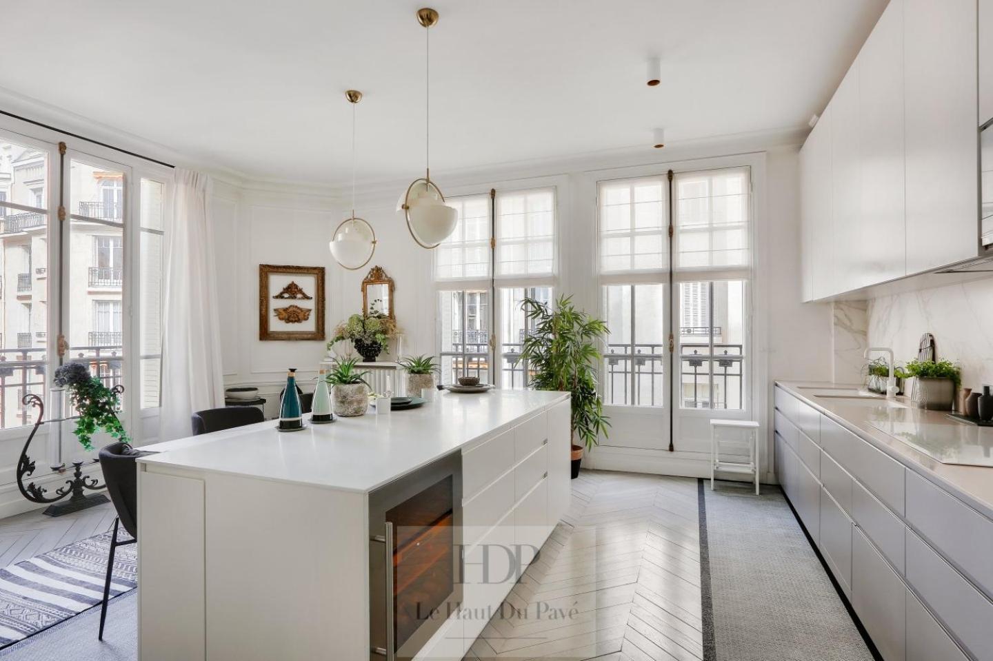 Duplex Trocadero, 4 Chambres, 300m2 Appartement *